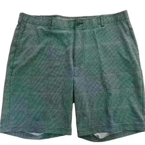 Ben Hogan Men’s Black Plaid Golf Shorts Size 42